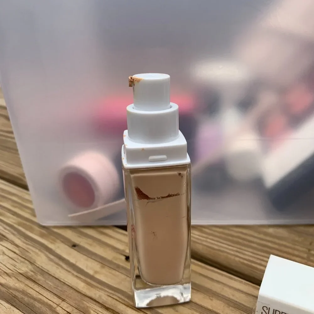 Maybelline Super Stay Full Coverage Foundation in Fair Porcelain